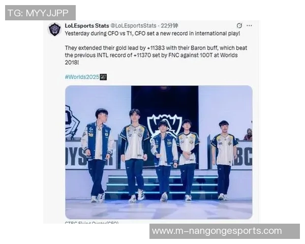 陈娜揭秘英雄联盟成功之道S15电竞总决赛专访背后的故事与启示