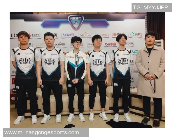 电竞新闻电竞赛后分析BLG与EDG对战中的战术意识与决策解析