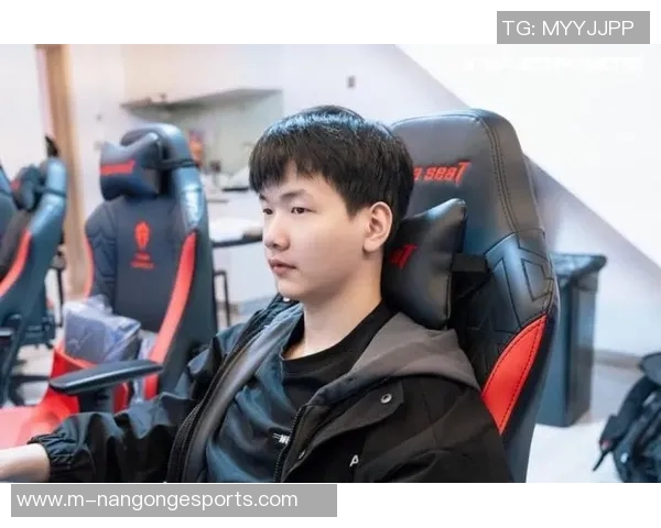 TES战队选手个人能力深度分析与比赛表现评估实时新闻